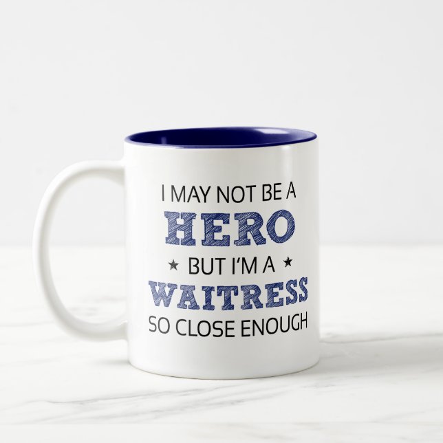 Taza Bicolor Héroe de camarera Novedad del humor (Izquierda)