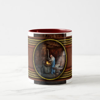 Taza Bicolor Herrero - La importancia del Herrero