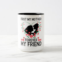 Hija besando a mamá – Primero mi madre