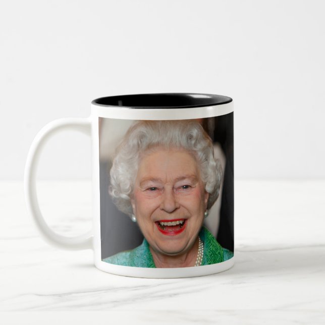 Taza Bicolor HM Queen Elizabeth II (Izquierda)