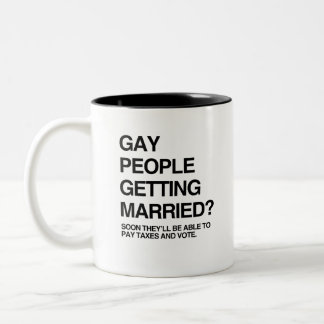 TAZA BICOLOR HOMBRES GAYS CASADOS