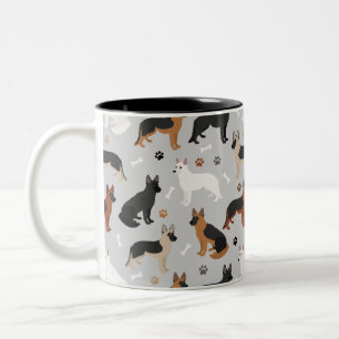 Taza Bicolor Huesos y patas de pastor alemanes
