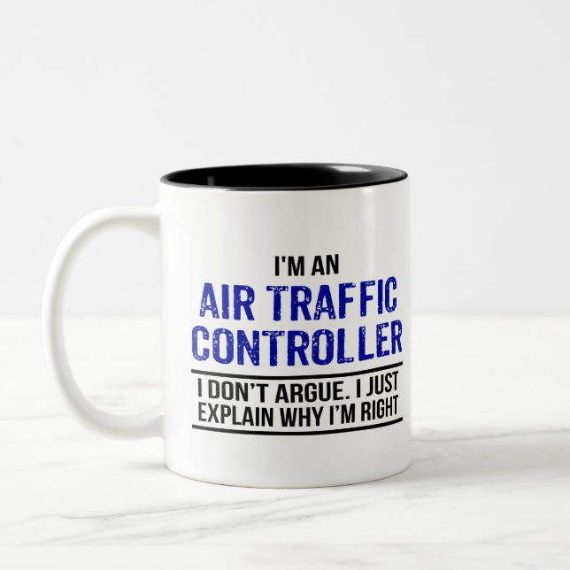 Taza Bicolor Humor del controlador de tráfico aéreo (Izquierda)