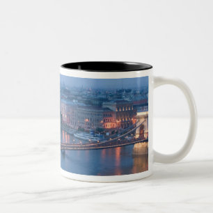 Taza Bicolor HUNGRÍA, Budapest: Puente de Szechenyi (Cadena), 3