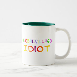 Taza Bicolor Idiota del pueblo global