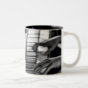 Taza Bicolor Impresionante piano
