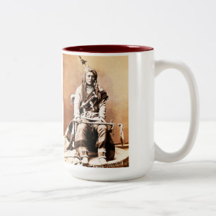 Taza Bicolor Indio de cuervos, 1880