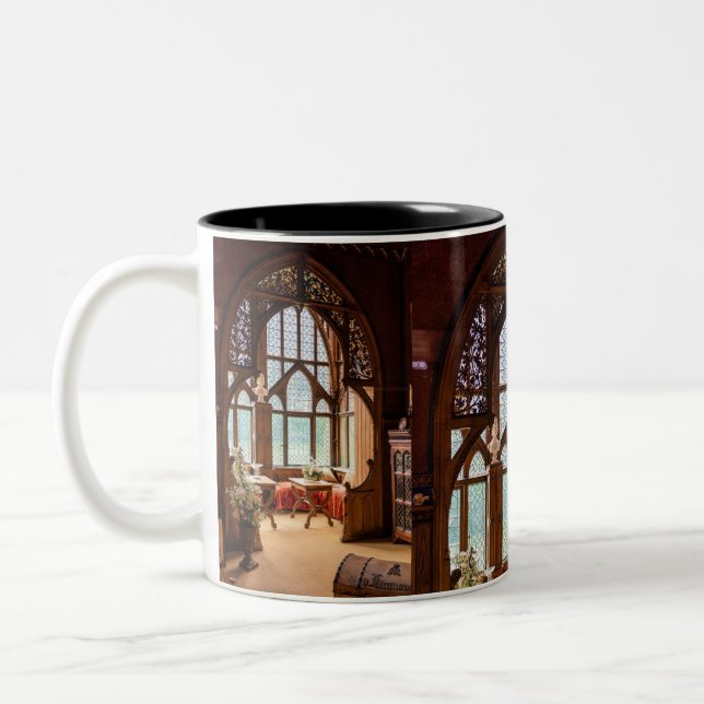 Taza Bicolor Inside Castle Marienburg - Germany (Izquierda)