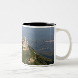 Taza Bicolor Italia, Sicilia, Enna, vista de la ciudad desde Ro
