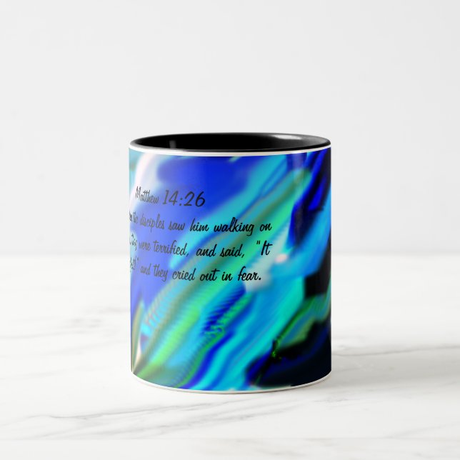 Taza Bicolor Jesús camina por el agua (Centro)