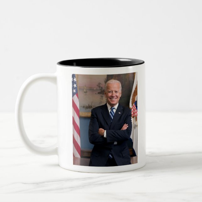 Taza Bicolor Joe Biden (Izquierda)