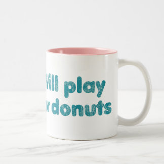 Taza Bicolor Jugaremos el Cuerno Francés por Donuts
