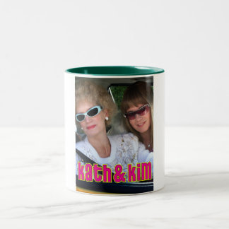 Taza Bicolor Kath y Kim
