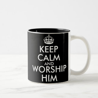 TAZA BICOLOR KEEP CALM AND WORSHIP HIM