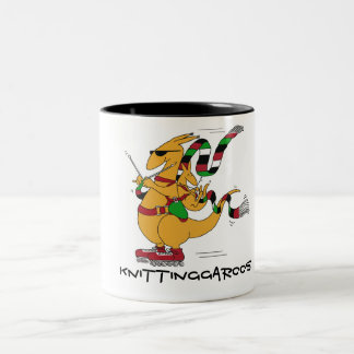 Taza Bicolor Knittinggaroos Rollerblading