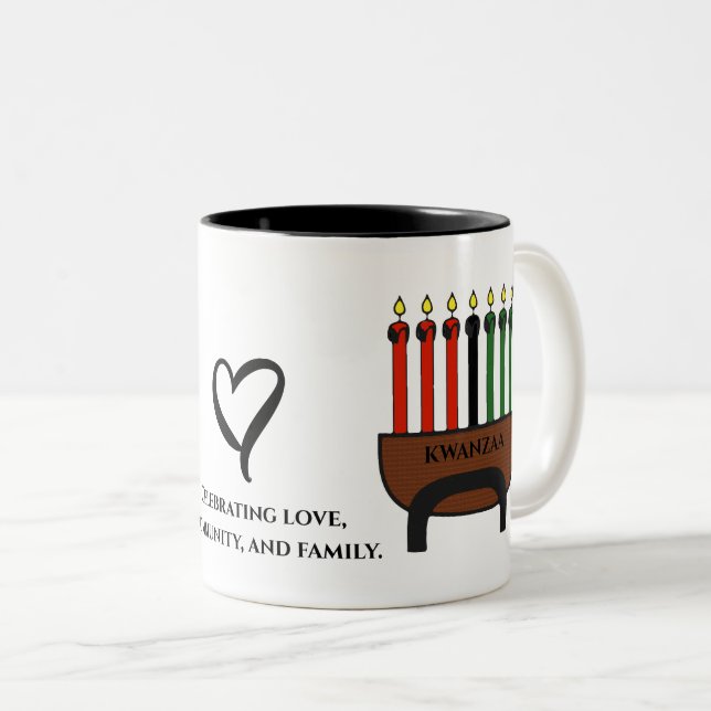 Taza Bicolor Kwanzaa Candles Mug (Anverso derecho)