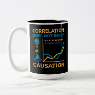 Taza Bicolor La correlación no es igual a causa