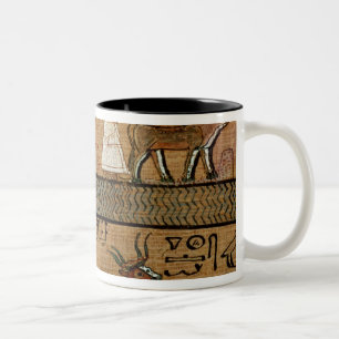 Taza Bicolor La cosecha y el arado, detallan una pintura