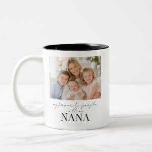 Taza Bicolor La gente favorita me llama Nana regalo foto