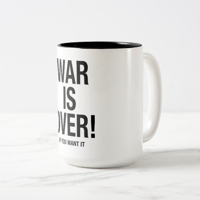 Taza Bicolor La guerra terminó (Anverso derecho)