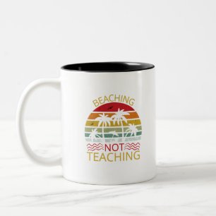 Taza Bicolor La Playa, No La Enseñanza, El Profesor, La Playa,