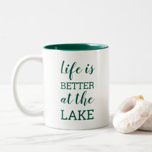 Taza Bicolor La vida es mejor en el lago Tipografía verde oscur