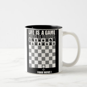 Taza Bicolor La vida es un juego, ajedrez es seria (c), vida