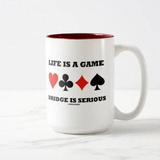 Taza Bicolor La vida es un puente del juego es seria (cuatro