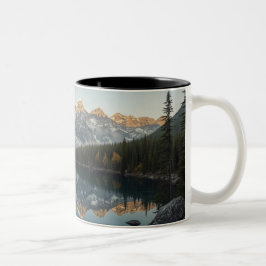 Taza Bicolor Lago Snowy Mountain Scenic