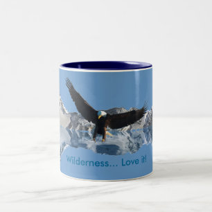 Taza Bicolor Landing Bald Eagle Wildlife Support Drinkware