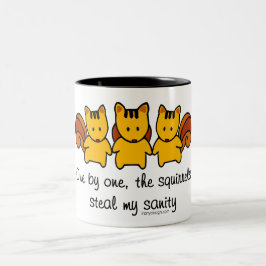 Taza Bicolor Las ardillas me roban la cordura