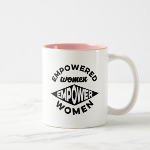 Taza Bicolor Las mujeres autorizadas autorizan a mujeres
