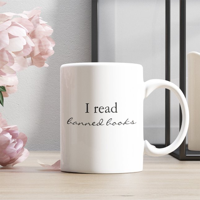 Taza Bicolor Leí libros prohibidos (Subido por el creador)