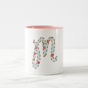 Taza Bicolor Letra M floral rosa menta