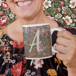 Taza Bicolor Letra monogramada cottagecore Cottage look floral