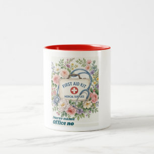 Taza Bicolor Letrero Personalizado de Enfermera Escolar, Floral