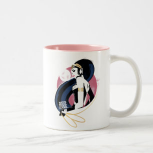 Taza Bicolor Liga de la Justicia   Arte pop de perfil de mujer 