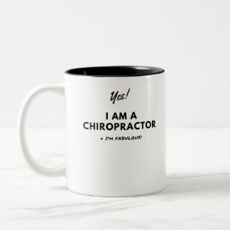 Taza Bicolor Lindo blanco y negro intrépido del Chiropractor