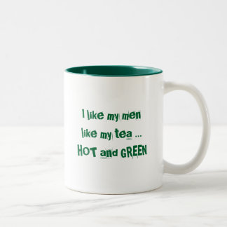 Taza Bicolor Llama verde, tengo gusto de mis hombres como mi