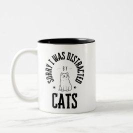 Taza Bicolor Lo siento, me distraje con los botones de gatos