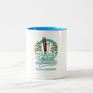 Taza Bicolor Logo de Badger Mountain Waterville Washington Ski