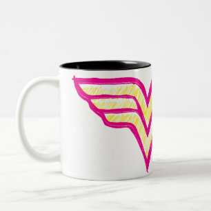 Taza Bicolor Logo rosa y amarillo de la mujer maravilla