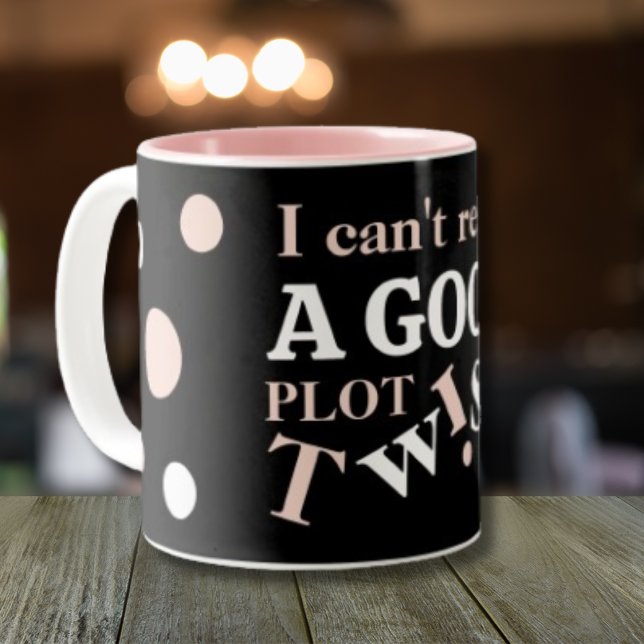Taza Bicolor Los amantes del libro se divierten con la trama de (Subido por el creador)