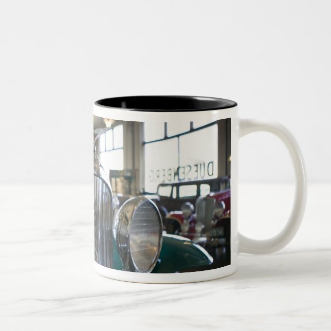 Taza Bicolor Los E.E.U.U., Indiana, castaña: Castaño, cordón, (Derecha)