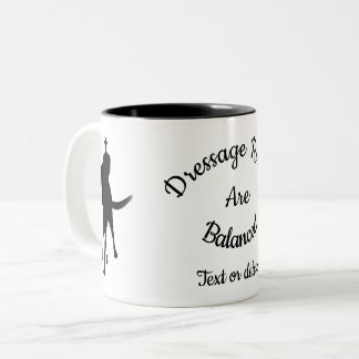 Taza Bicolor Los Jinetes De Vestido Son Una Silueta Equilibrada