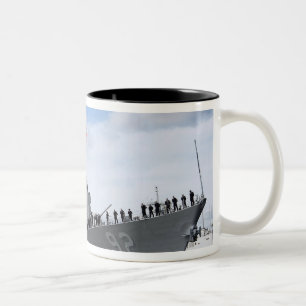 Taza Bicolor Los marineros son los rieles