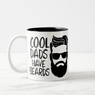 Taza Bicolor los papás geniales tienen barbas