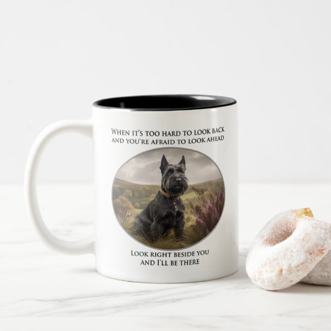 Taza Bicolor Loyal Scottie (Con donut)