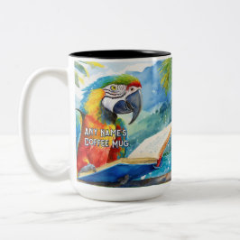 Taza Bicolor Macaw leyendo el libro grande