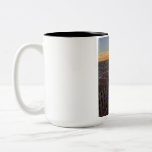 Taza Bicolor Madrid — Atardecer sobre Callao Mug